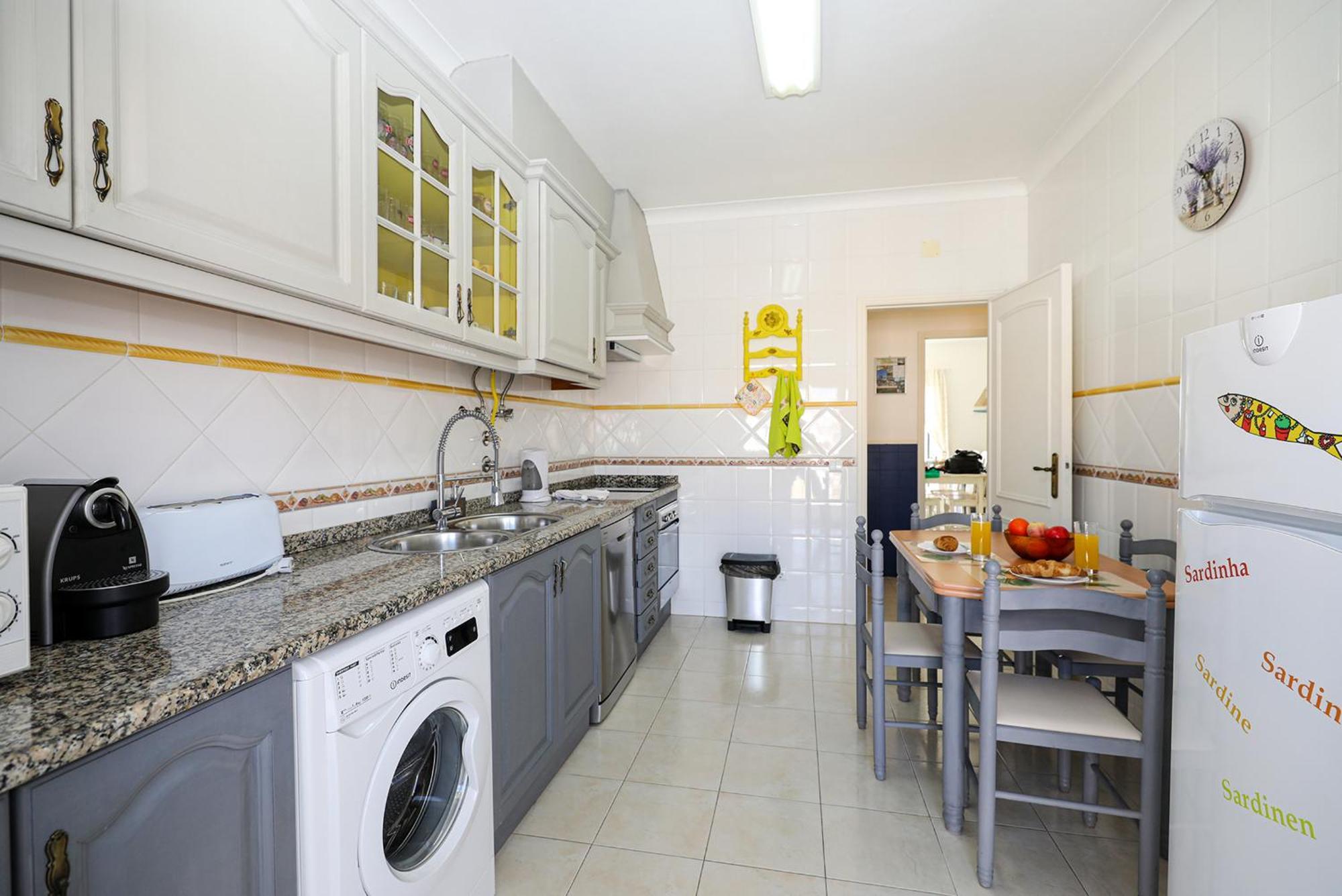 C13 - Ameijeira Holiday Apartment Лагос Екстериор снимка